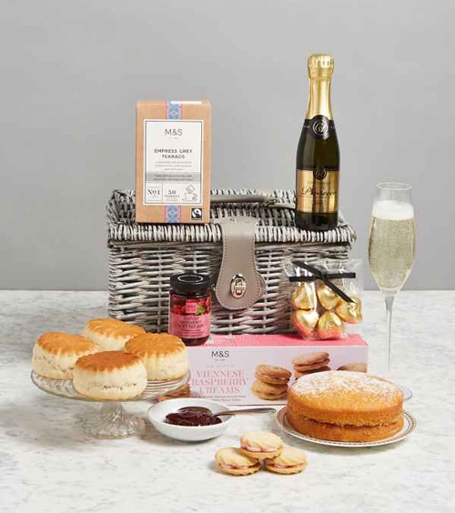 Thinking about Mother’s Day and the gifts that you give via&nbsp;MidlifeChic