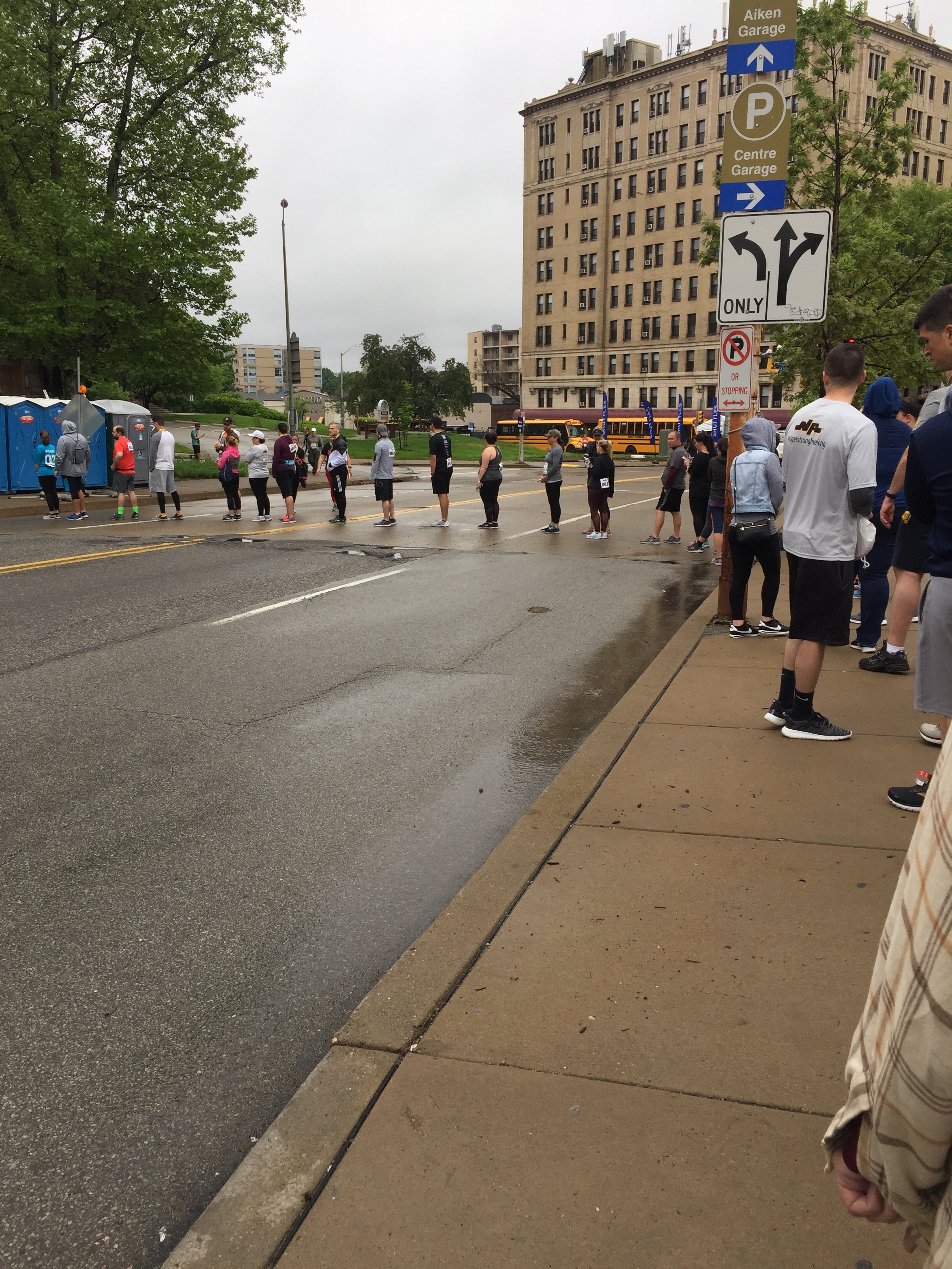 Image of line to portojohns