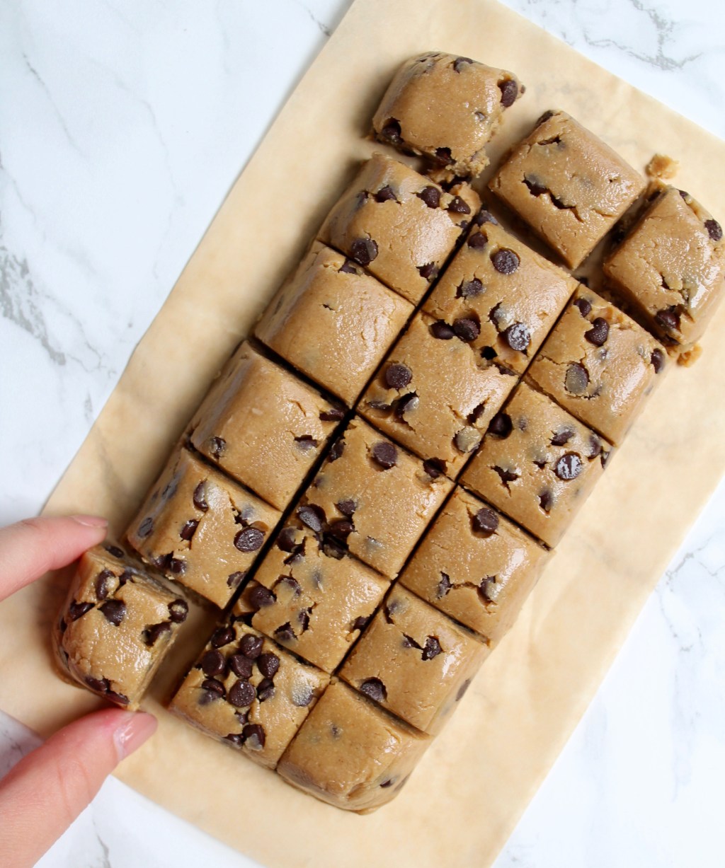 Three Ingredients Peanut Butter Cookie Dough Break-Apart&nbsp;Fudge